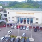 Universitas Fort De Kock